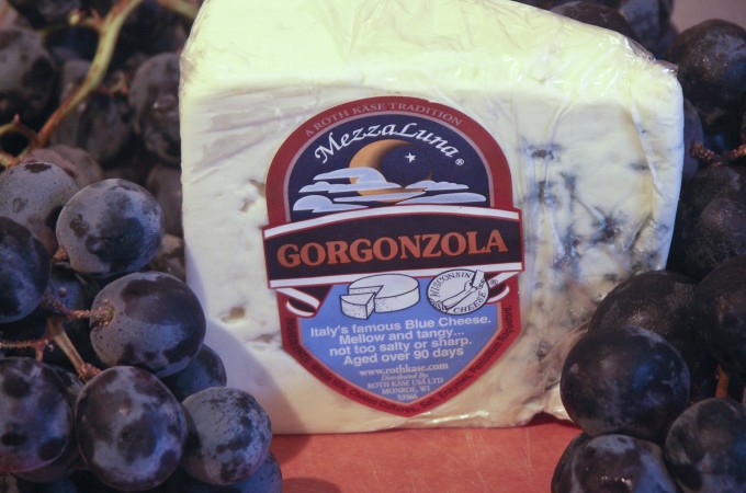 gorgonzolagrapeburger1