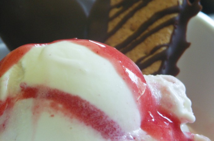 strawberrycheesecakefrozenyogurt2