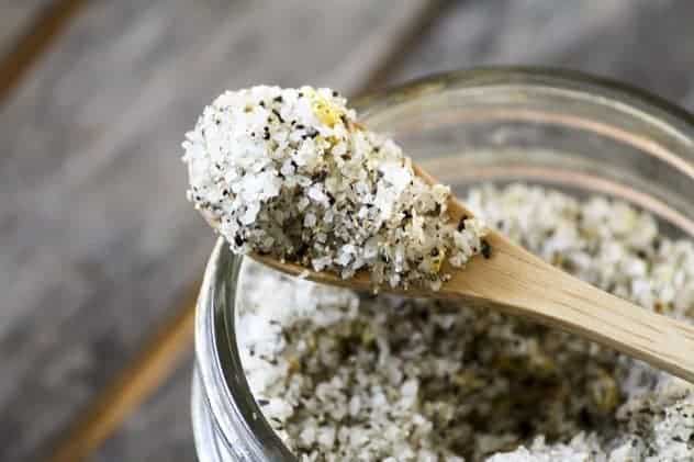 Homemade Lemon Pepper Seasoning