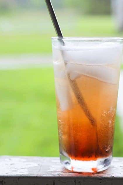 The Unsophisticated (Chilled Two-Wine Spritzer)