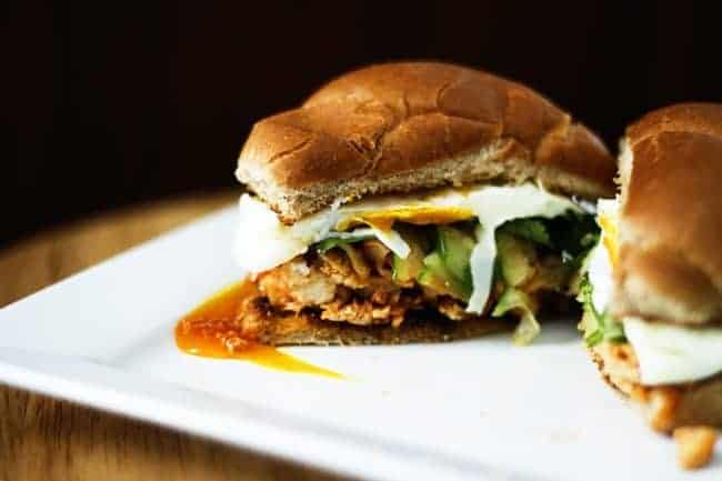 Slow Cooker Honey Sriracha Barbecue Chicken | www.foodiewithfamily.com