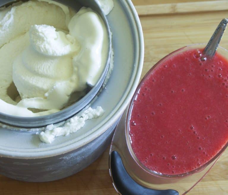 Strawberry Cheesecake Frozen Yogurt Foodie With Family