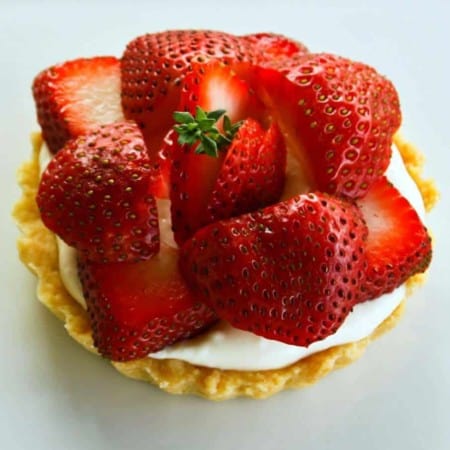 Brown Sugar Strawberries and Cream Tartlets with thyme