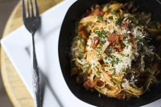 creamy-tomato-and-bacon-linguine-1