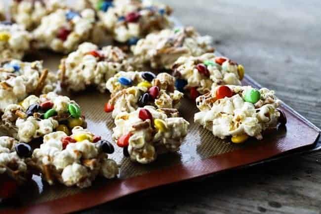 https://www.foodiewithfamily.com/wp-content/uploads/2013/02/Salty-and-Sweet-No-Bake-Popcorn-Cookies-from-Foodie-with-Family.jpg