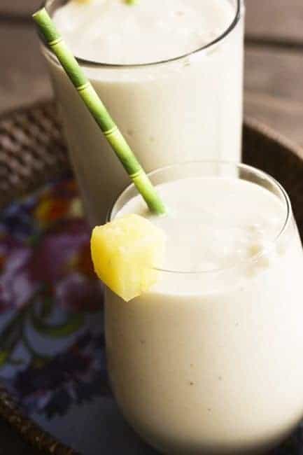 Piña Colada Smoothies | www.foodiewithfamily.com