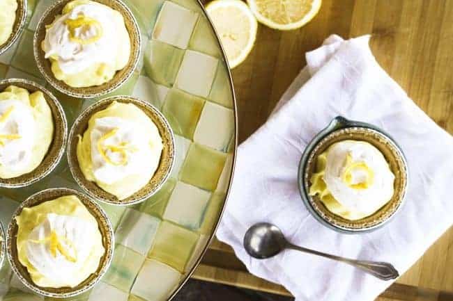Lemon No-Bake Mini-Cheesecakes | www.foodiewithfamily.com