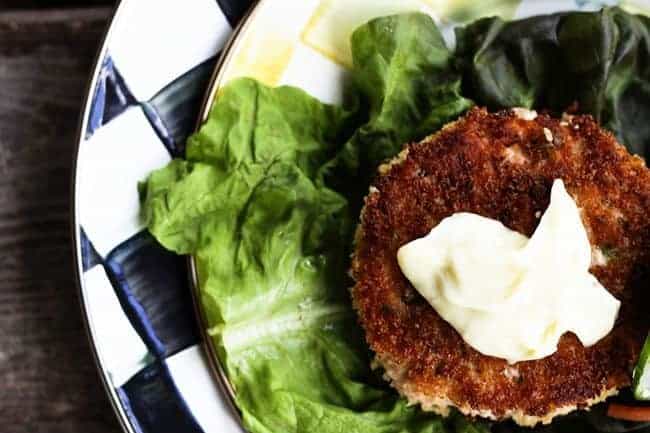 Salmon Burger: Thai-style Salmon Burgers - Kitchen Confidante®