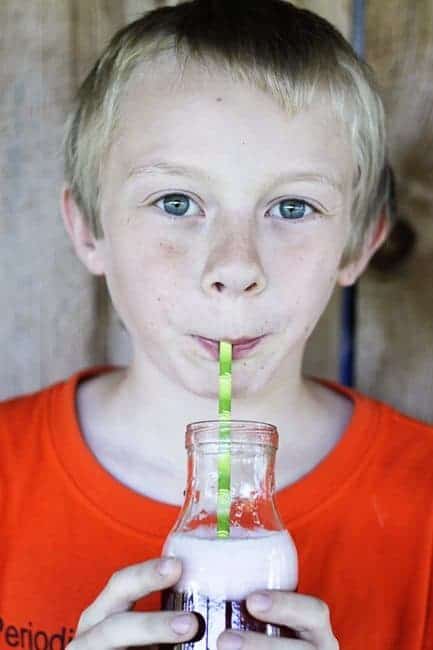 Calorie-Free Hibiscus Lime Soda | www.foodiewithfamily.com