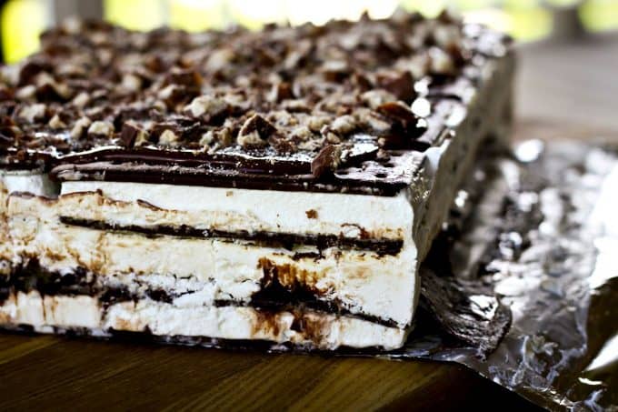 Twix Ice Cream Sandwich Cake for No-Bake summer sweet tooth satisfaction