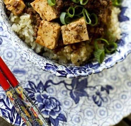 Mapo Dofu {Chinese Spicy Pork with Tofu} | www.foodiewithfamily.com