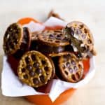 2-ingredient Reese's Pretzel Bites at www.foodiewithfamily.com
