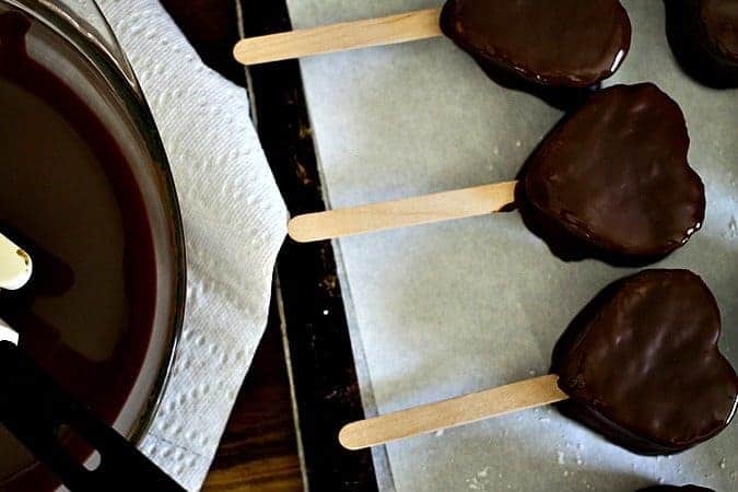 Homemade Coffee Marshmallows covered in silky Milk Chocolate Coating. #ValentinesDay #SuperbowlSnacks #Sweets