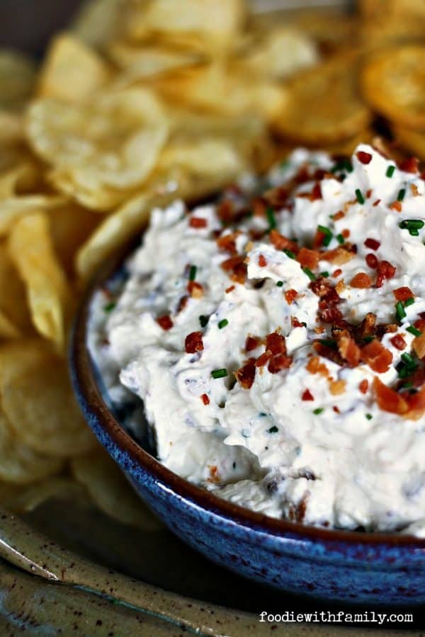 Bacon Cheddar Chive Dip from foodiewithfamily.com