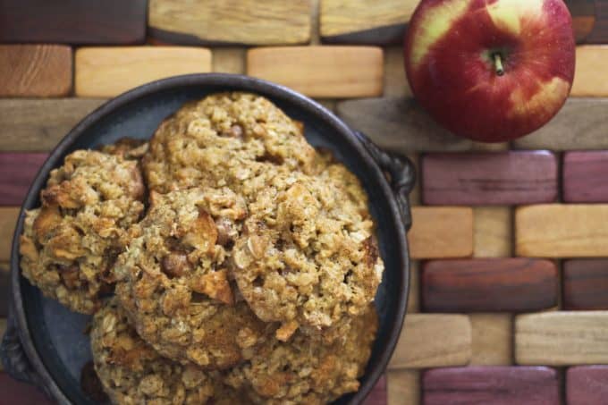 Caramel Apple Oatmeal Cookies from foodiewithfamily.com