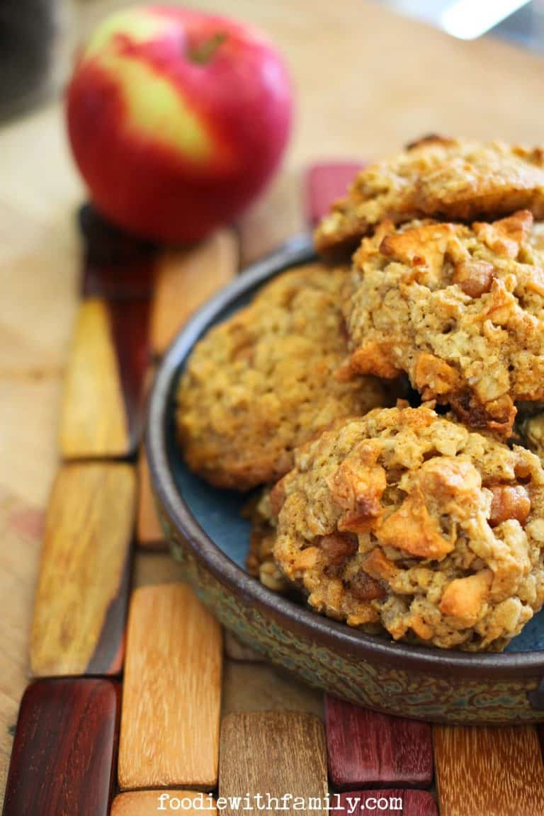 Caramel Apple Oatmeal Cookies