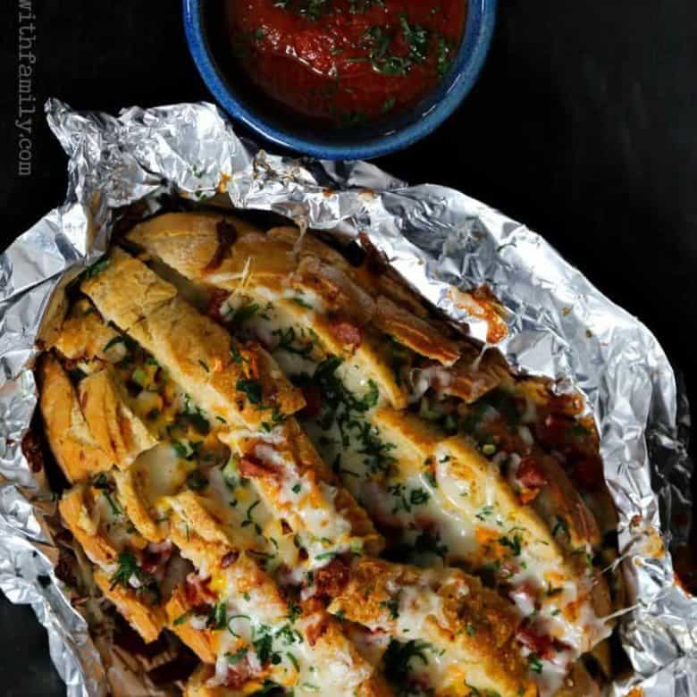 Supreme Pizza Party Bread from foodiewithfamily.com