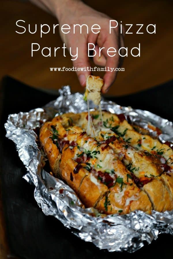 Snack time! Supreme Pizza Party Bread from foodiewithfamily.com