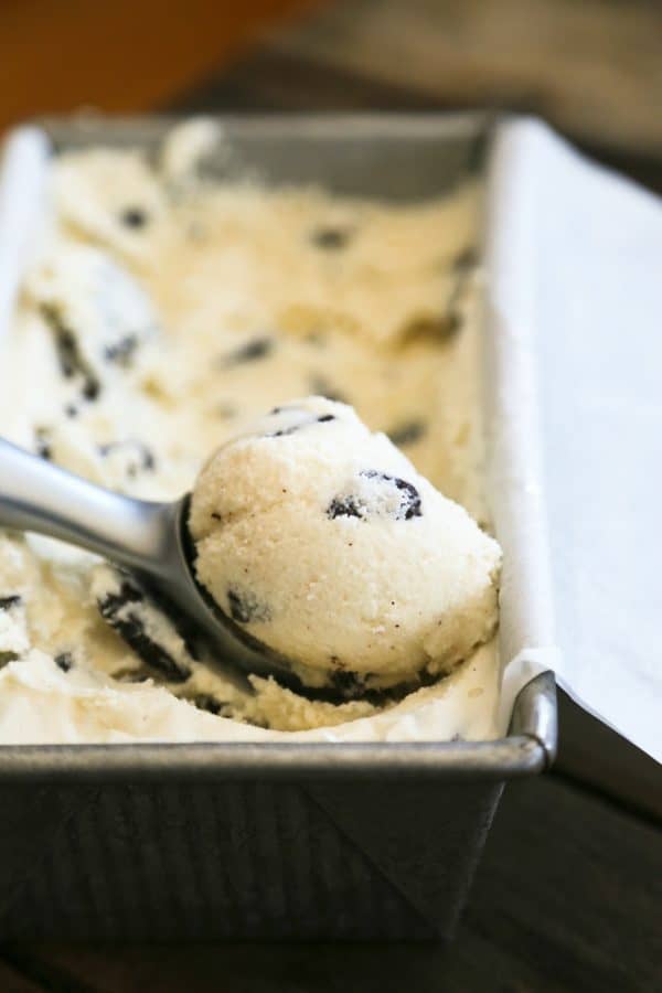 Mint Dark Chocolate Chunk Ice Cream 30 minute version with no cooking from foodiewithfamily.com
