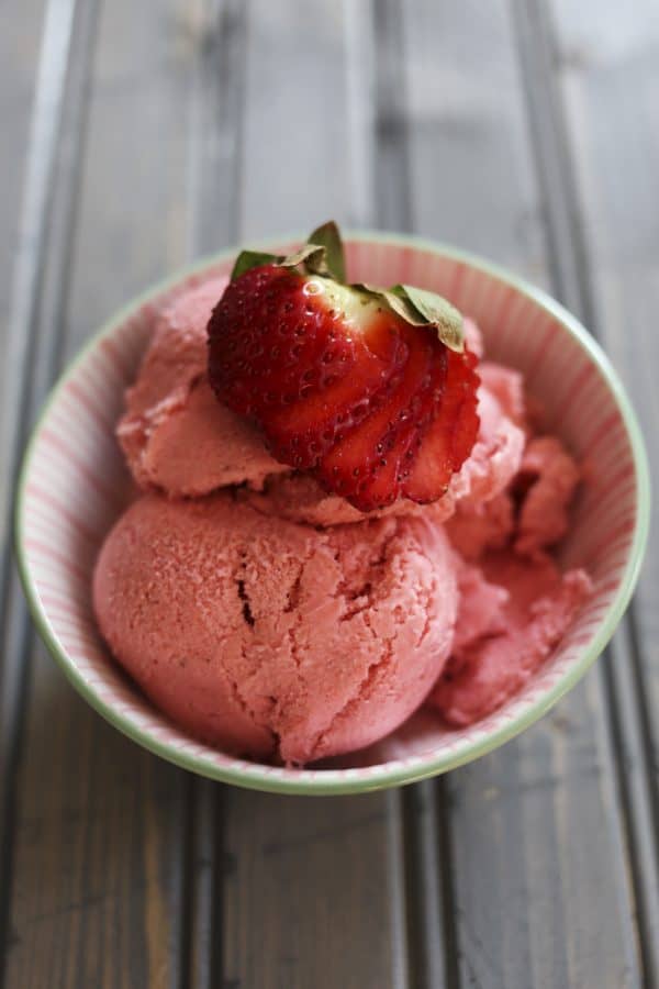 3 Ingredient Strawberry Ice Cream 5 minute method from foodiewithfamily.com