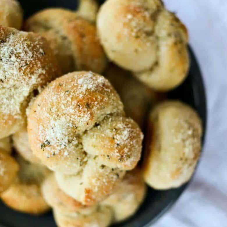 Easy Garlic Knots. Skip the pizzeria and indulge at home!