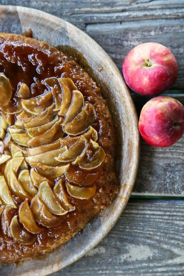 Maple Apple Upside Down Skillet Cake from foodiewithfamily.com #Vegan