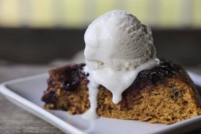 Summer Berry Skillet Cake, easy, gorgeous, delicious... 