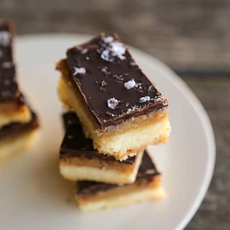 Selfish Bars - Chocolate Caramel Sugar Cookie Bars from foodiewithfamily.com