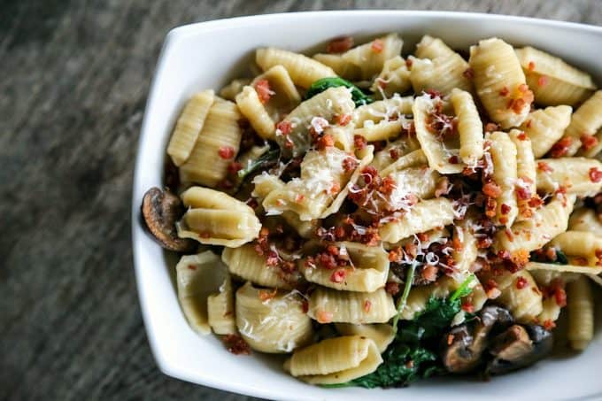 Simple Mushroom Kale Pasta with Pancetta from foodiewithfamily.com