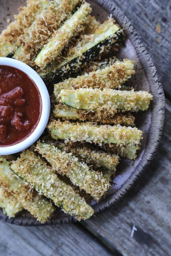 Crispy, crunchy, and absoluely habit-forming in the best possible way; Crispy Baked Parmesan Zucchini Fries.