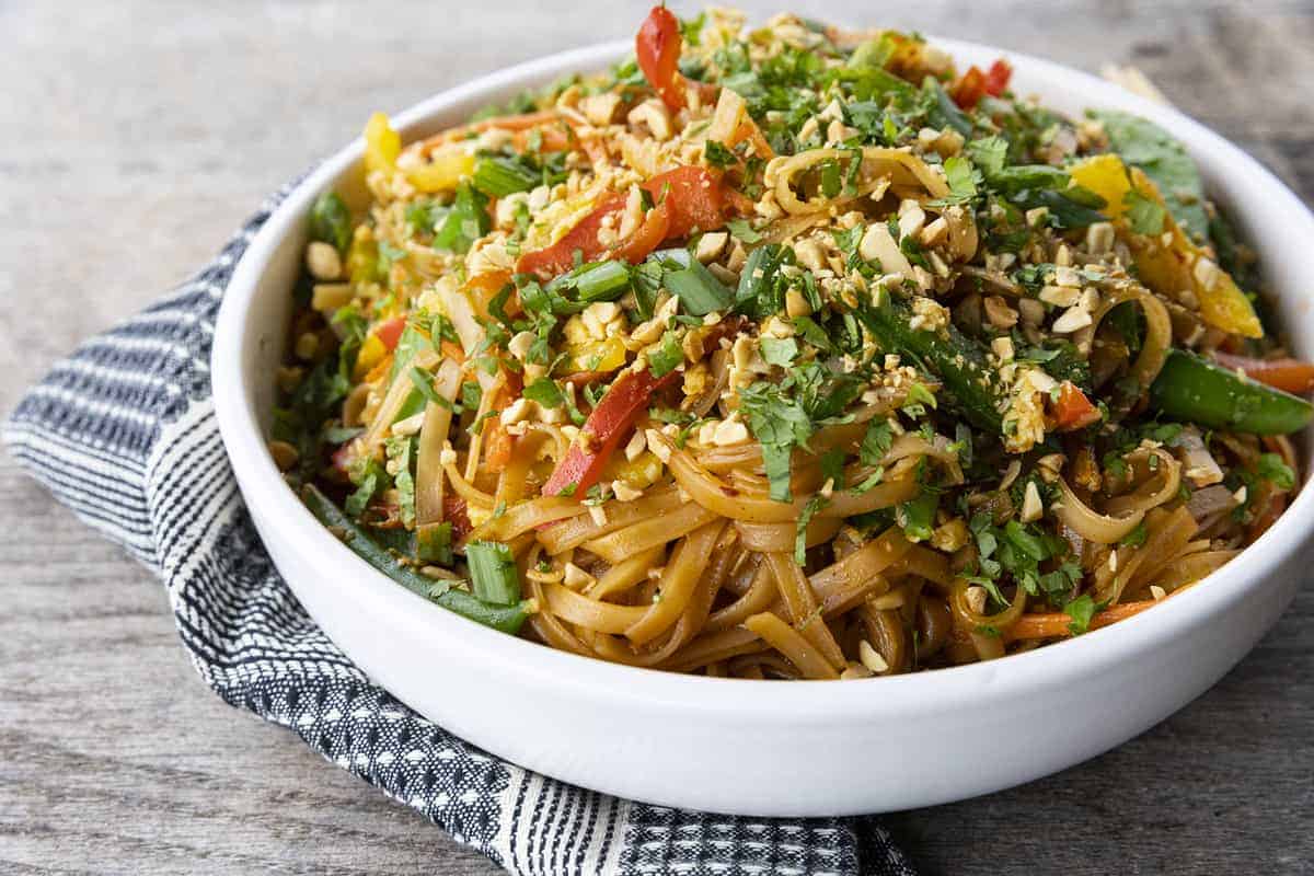 Rice Noodle Stir Fry - Foodie With Family