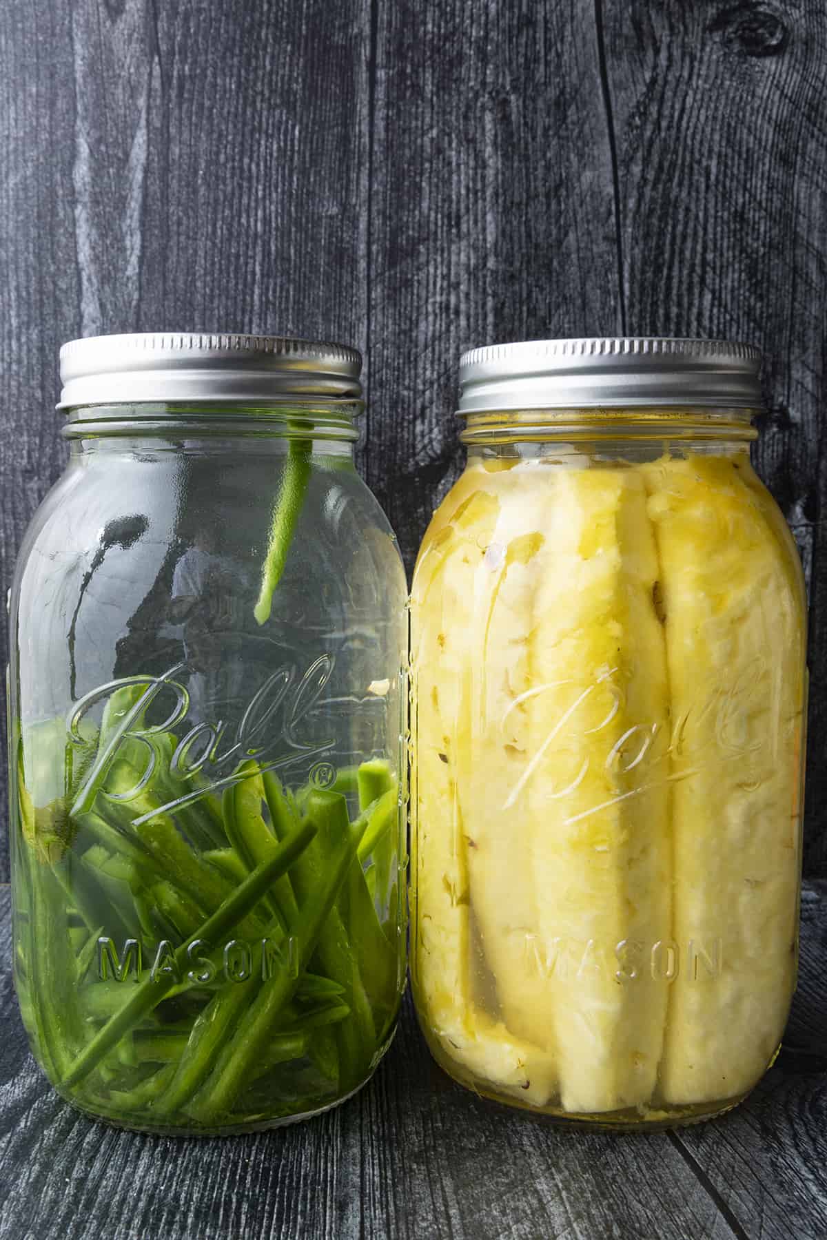 Easy to make Jalapeno Tequila is about to set your taste buds tingling all summer long! Give your life a little kick with spicy cocktails made from Jalapeno Tequila.