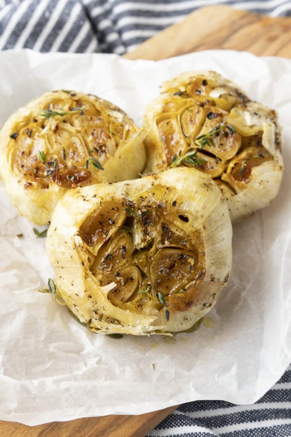 nder, mellow, buttery roasted cloves of garlic. This easy air fryer recipe will set you up with a generous amount of golden brown, sweet, roasted garlic in far less time than traditional oven roasted garlic.