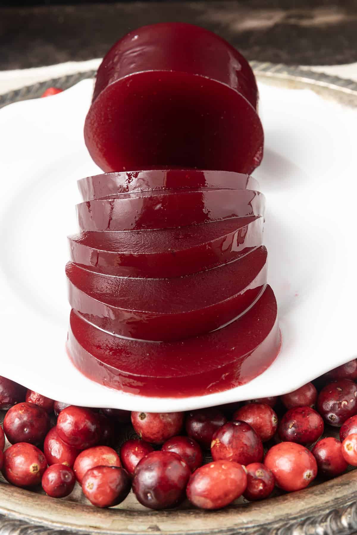 Jellied Cranberry Sauce Canned or Refrigerated