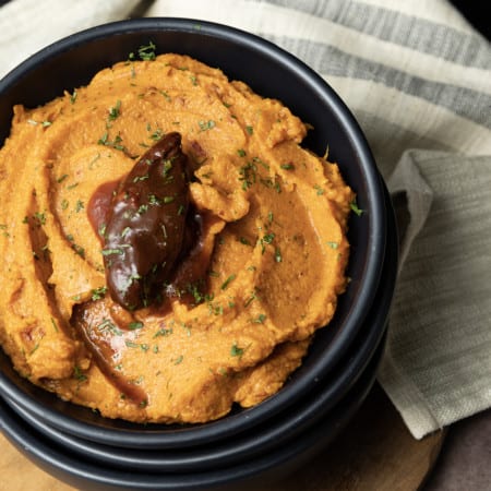 These mashed savoury, spicy sweet potatoes will bring excitement to any meal. Serve it with roast pork, chicken, on tacos or rice bowls!