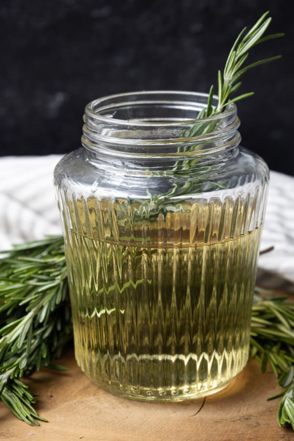 Rosemary simple syrup captures the citrus flavors and woodsy, mint-like fragrance of the freshest rosemary to add to your favourite cocktails, cakes, ice cream, and hot or cold drinks. Elevate your happy hour with this sophisticated yet inexpensive addition that tastes like a million dollars.