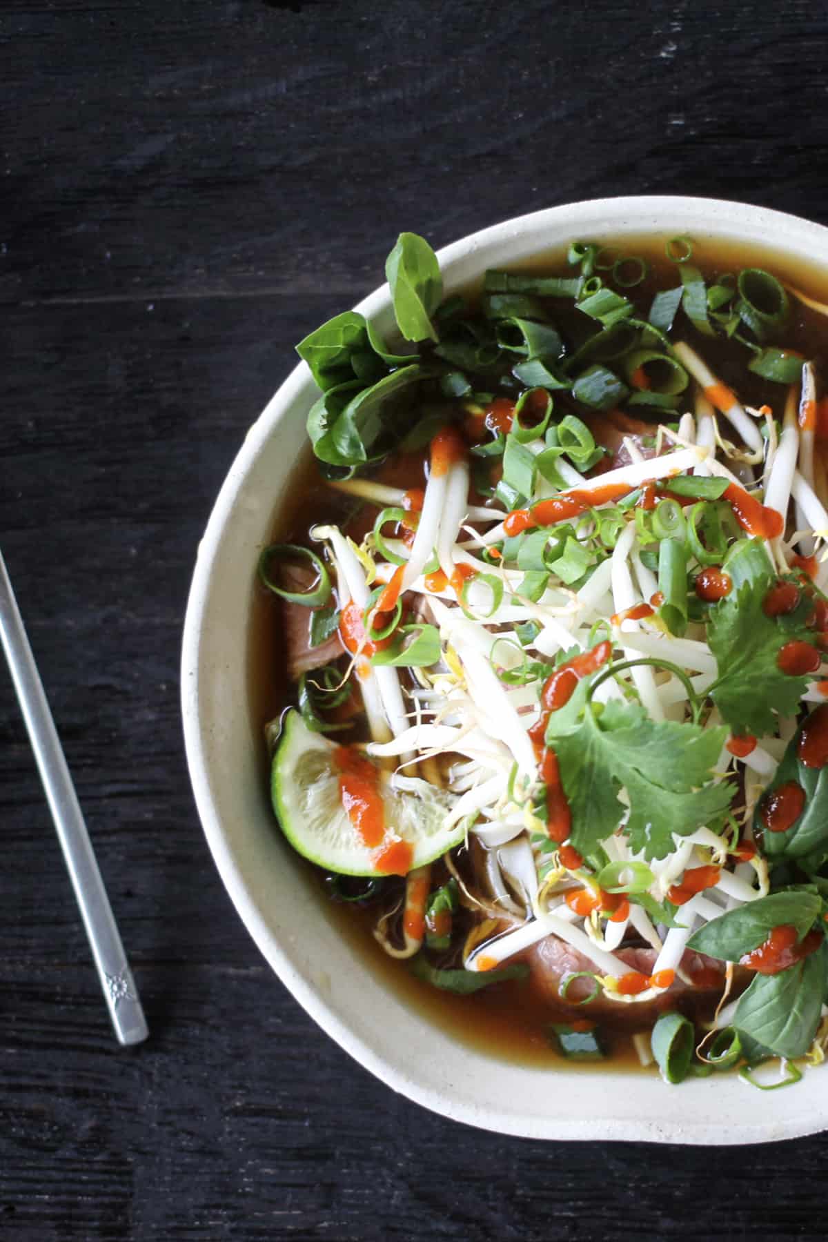 https://www.foodiewithfamily.com/wp-content/uploads/2023/03/pho-recipe-3.jpg