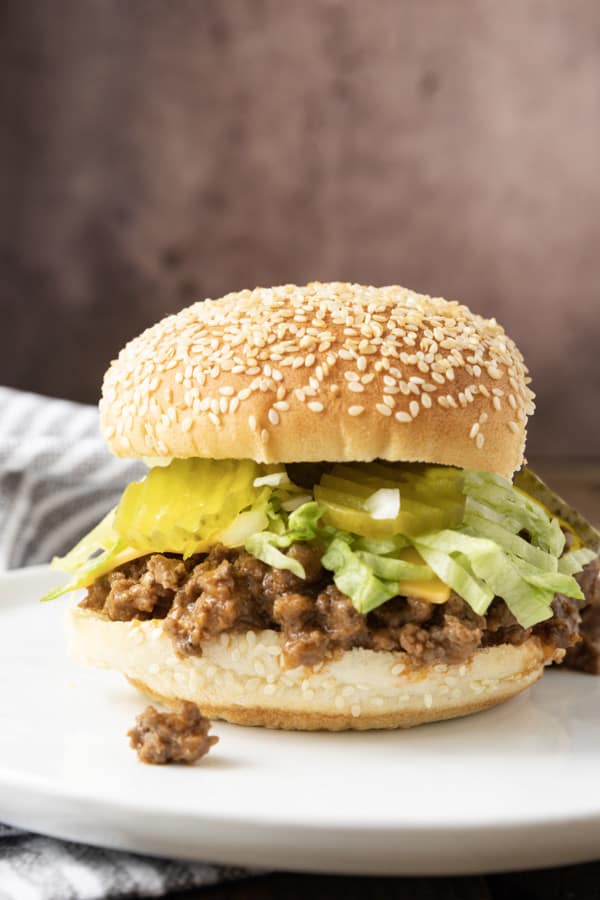 Big Mac Sloppy Joes: bring “the golden arches” treatment to these delightfully different Sloppy Joes made with seasoned beef, special sauce, lettuce, cheese, pickles, and onions. It’s all the good stuff in a Big Mac but easily made at home!