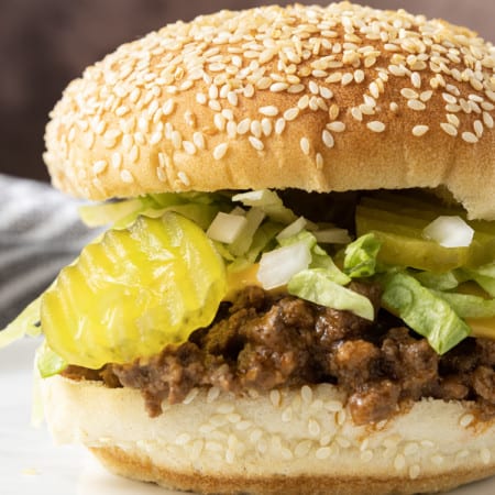 Big Mac Sloppy Joes: bring “the golden arches” treatment to these delightfully different Sloppy Joes made with seasoned beef, special sauce, lettuce, cheese, pickles, and onions. It’s all the good stuff in a Big Mac but easily made at home!