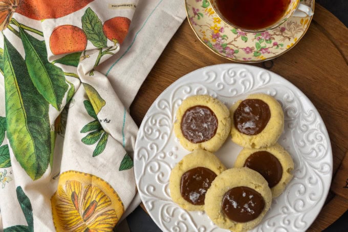 dulce de leche thumprint shortbread cookies on a plate