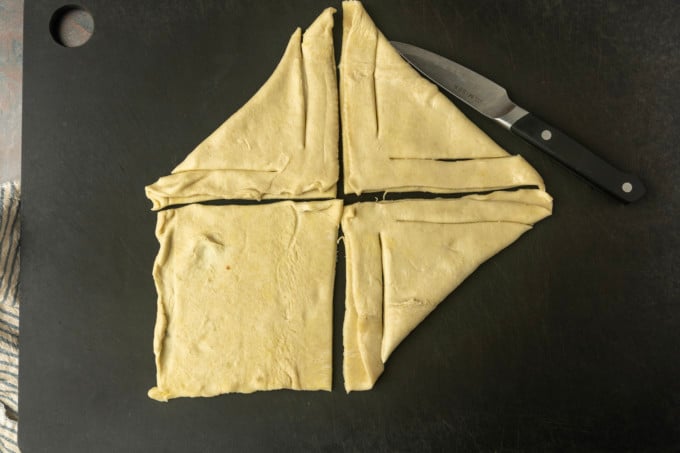 how to cut puff pastry to make twisted end danishes