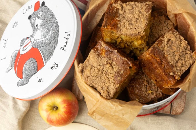 apple coffee cake in a tin