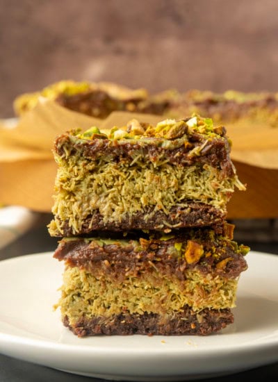 Viral Dubai Chocolate Brownies on a plate