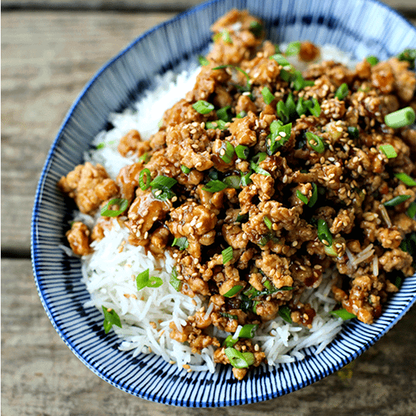 https://www.foodiewithfamily.com/wp-content/uploads/2050/01/Cheater-Sesame-Chicken-square.png